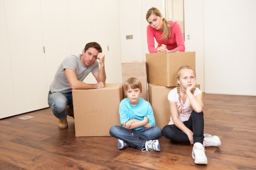 Preparation checklist and packing supplies for a London home move